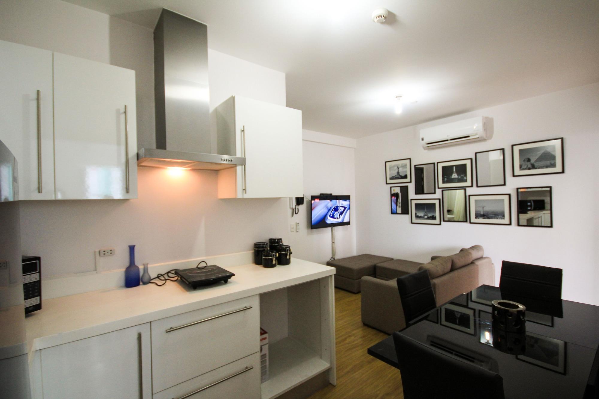 Siglo Suites @ The Acqua Private Residences Mandaluyong Esterno foto